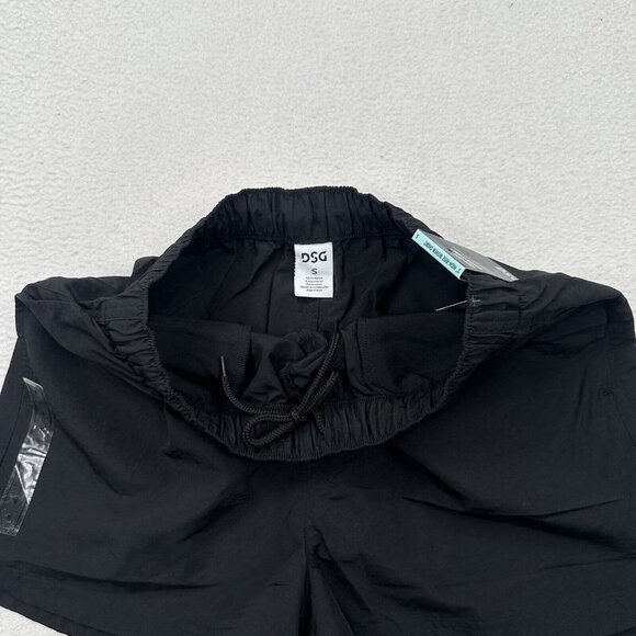 DSG Women's Notched Woven Shorts, Size Small, Black - Picture 6 of 8